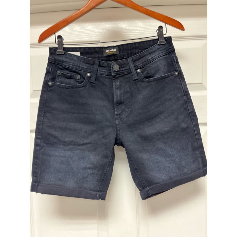 Jack & Jones Boack Denim Cuffed Shorts sz S (32) - Picture 3 of 8